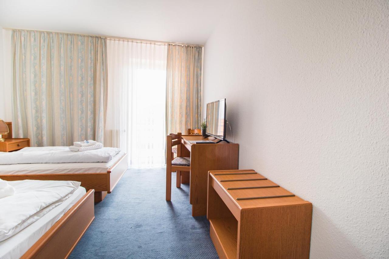 Hotel Naundorf Teuchern 외부 사진