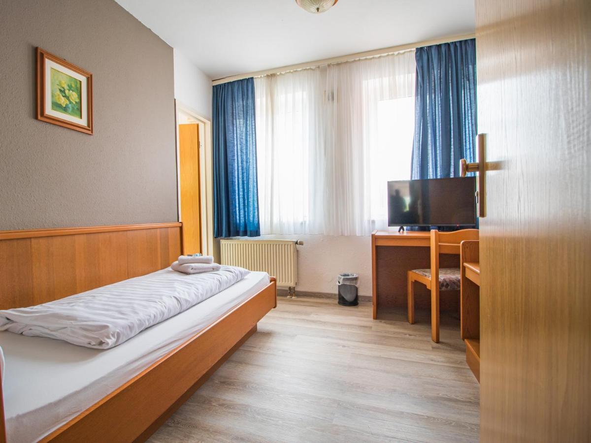 Hotel Naundorf Teuchern 외부 사진